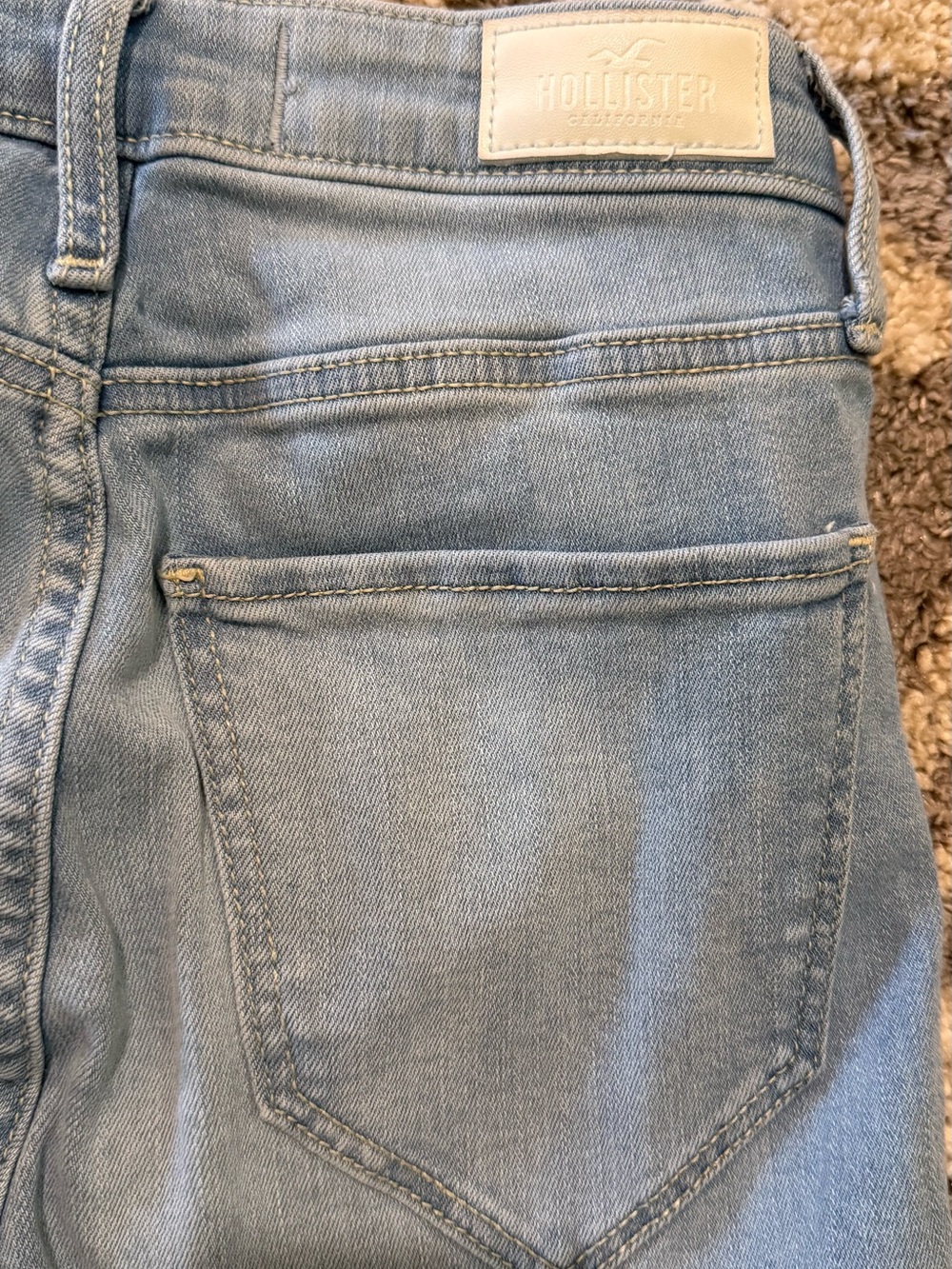 Hollister Ultra High Rise Vintage Flare Jeans 25x32 Floral Embroidered Y2K - Picture 4 of 6